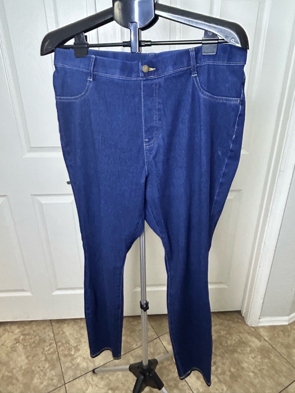 Time and Tru Women's Dark Blue Jeggings - Stretch Denim Look XL (16-18)